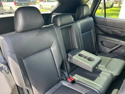 Used 2020 Volkswagen Atlas Cross Sport SE w/ Panoramic Sunroof Package FWD image 50