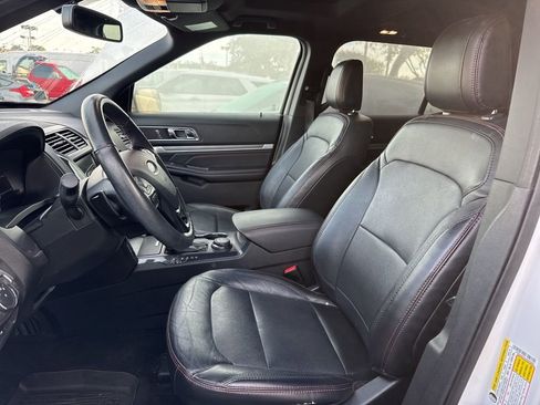 Certified 2018 Ford Explorer Sport image 7