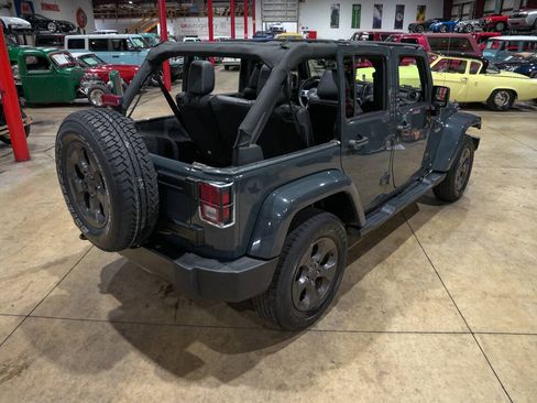 Used 2017 Jeep Wrangler Unlimited Sport AWD/4WD image 17