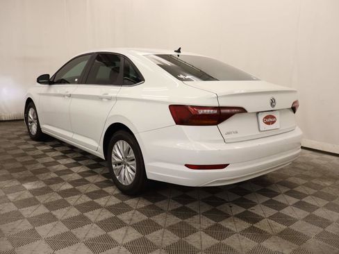 Used 2019 Volkswagen Jetta S FWD image 3