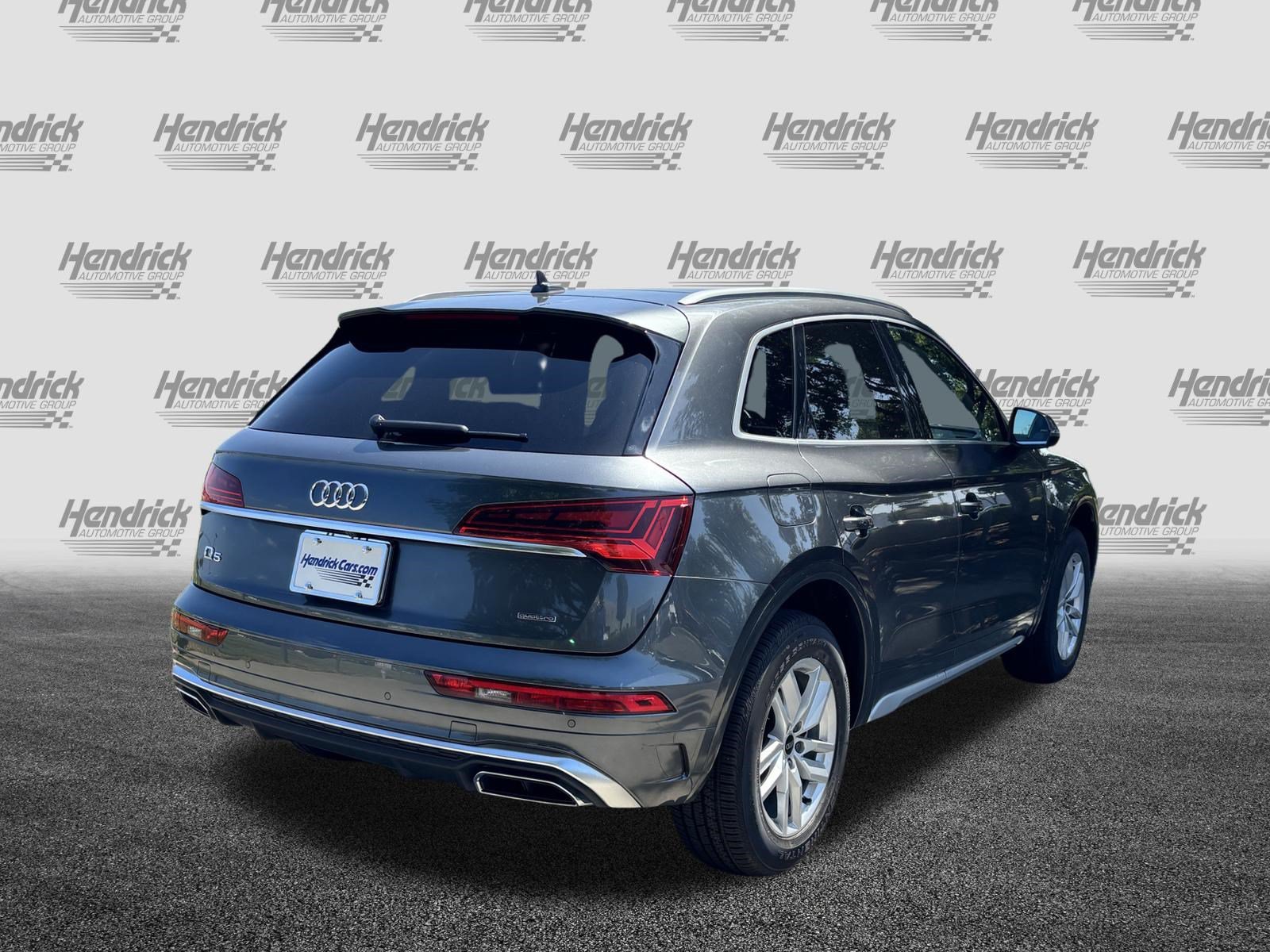 Certified 2023 Audi Q5 2.0T Premium w/ Convenience Package AWD/4WD image 10