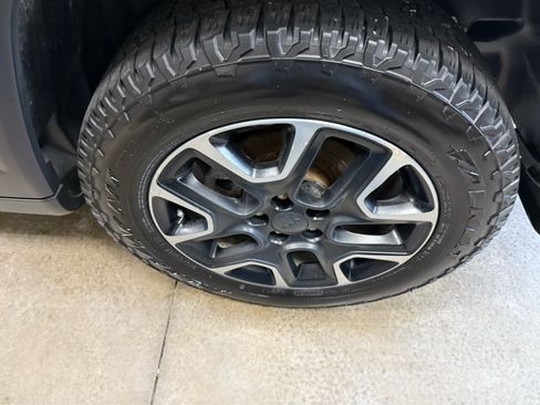 Used 2019 Jeep Compass Trailhawk w/ Leather Interior Group image 35