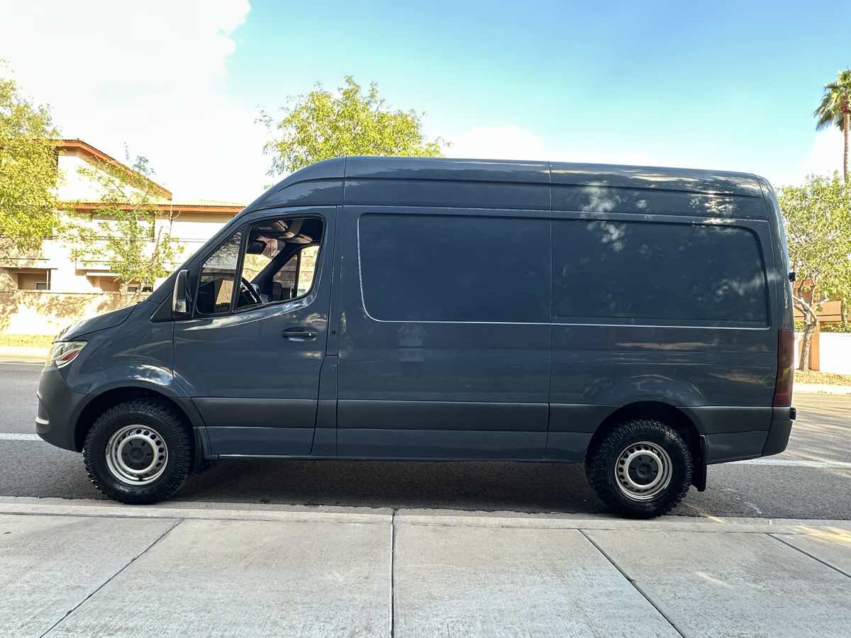 Used 2019 Mercedes-Benz Sprinter 144 image 5