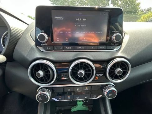 Used 2020 Nissan Sentra S FWD image 17