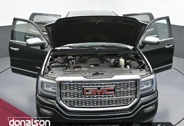 Used 2018 GMC Sierra 1500 Denali AWD/4WD image 24