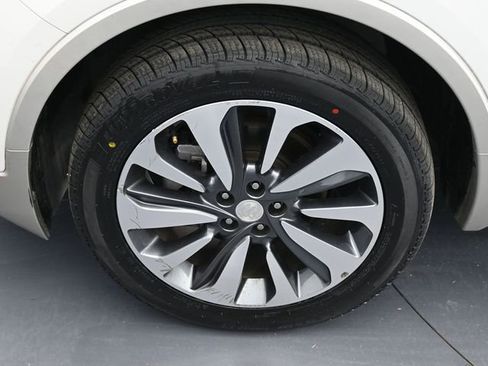 Used 2022 Buick Encore Preferred image 25