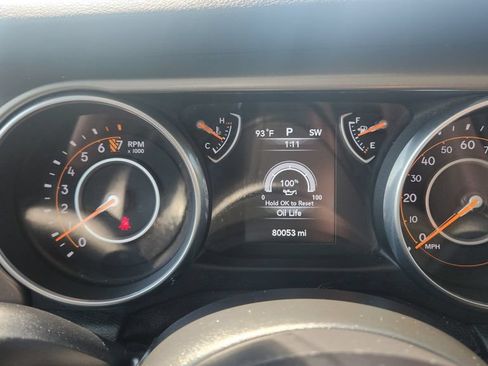 Used 2018 Jeep Wrangler Unlimited Sport AWD/4WD image 22