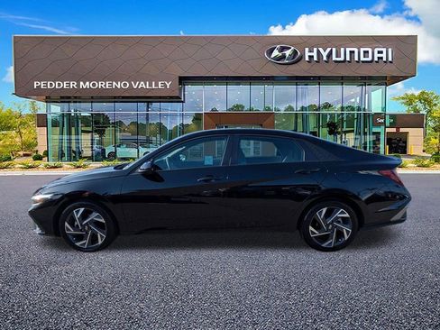 Certified 2025 Hyundai Elantra Sport FWD image 6