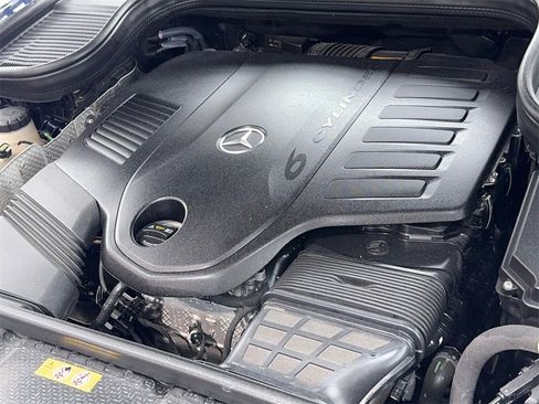 Used 2021 Mercedes-Benz GLS 450 4MATIC image 64