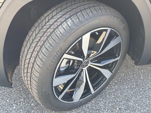 New 2026 Volkswagen Atlas SEL Premium R-Line AWD/4WD image 6