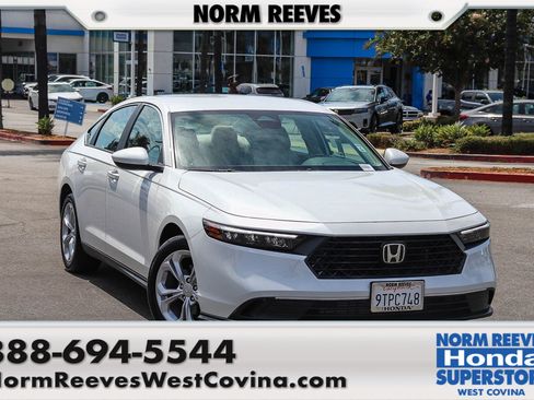 Used 2025 Honda Accord LX image 1