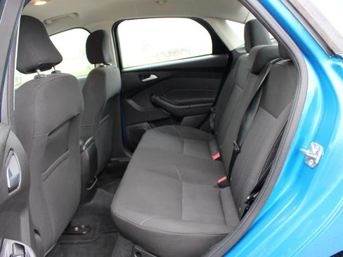 Used 2015 Ford Focus SE image 30