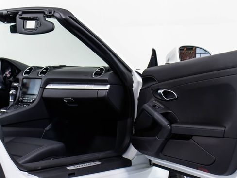 Used 2024 Porsche 718 Boxster S RWD image 47