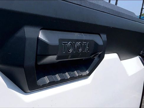 Used 2024 Toyota Tundra SR5 AWD/4WD image 30