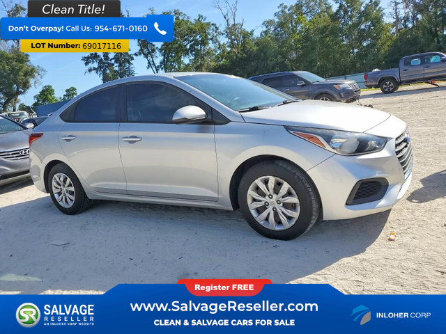 Used 2019 Hyundai Accent SE FWD image 5