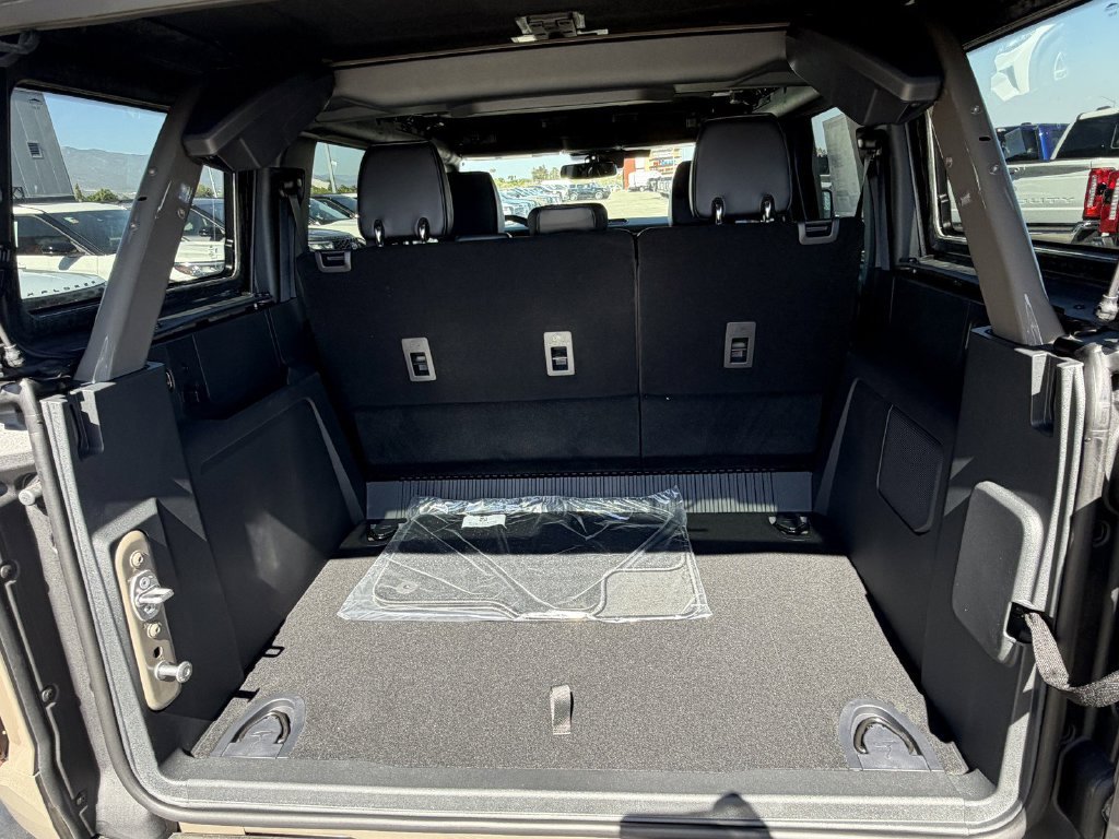 Used 2026 Ford Bronco Outer Banks AWD/4WD image 18