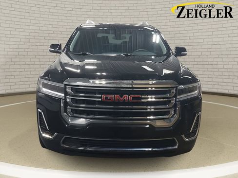 Used 2023 GMC Acadia SLE w/ Driver Convenience Package image 2