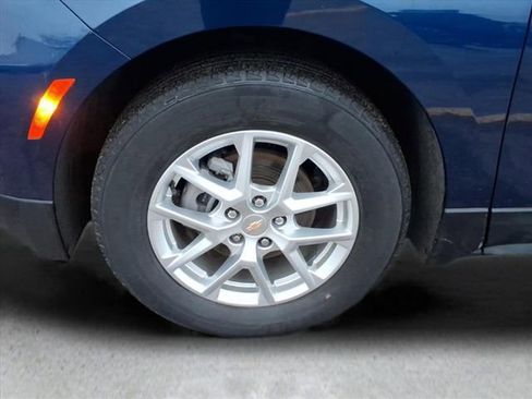 Used 2022 Chevrolet Equinox LT image 10