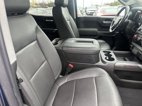 Used 2022 Chevrolet Silverado 1500 LTZ image 32