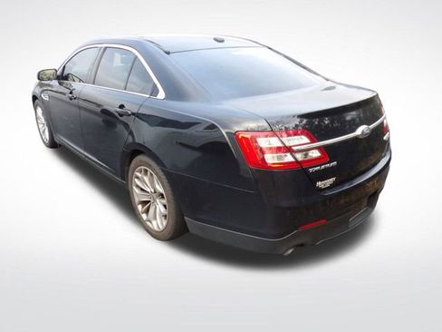 Used 2017 Ford Taurus Limited image 13