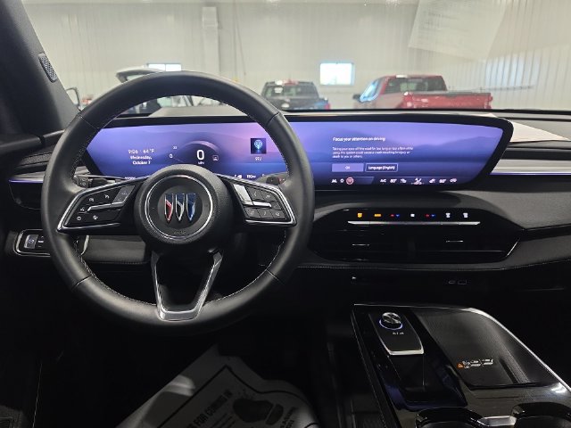 Used 2026 Buick Enclave Preferred AWD/4WD image 10
