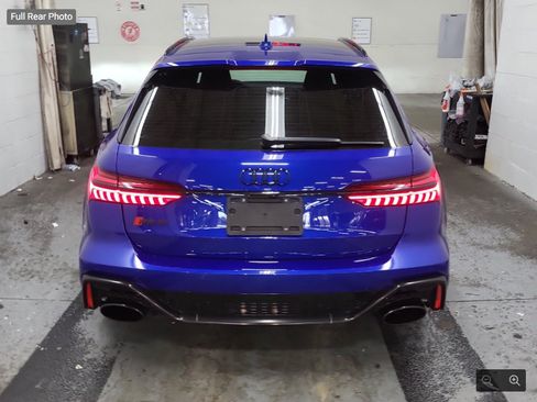 Used 2022 Audi RS 6 AWD/4WD image 5