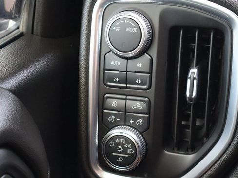 Used 2021 GMC Sierra 1500 Denali w/ Denali Ultimate Package AWD/4WD image 16