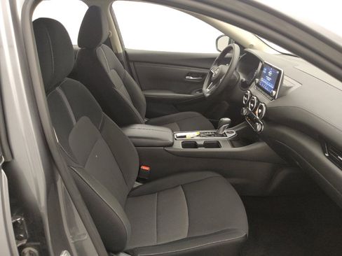 Used 2025 Nissan Sentra SV FWD image 21