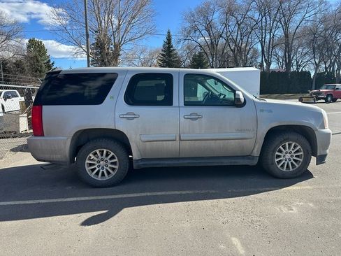 Used 2008 GMC Yukon 4WD Hybrid image 2