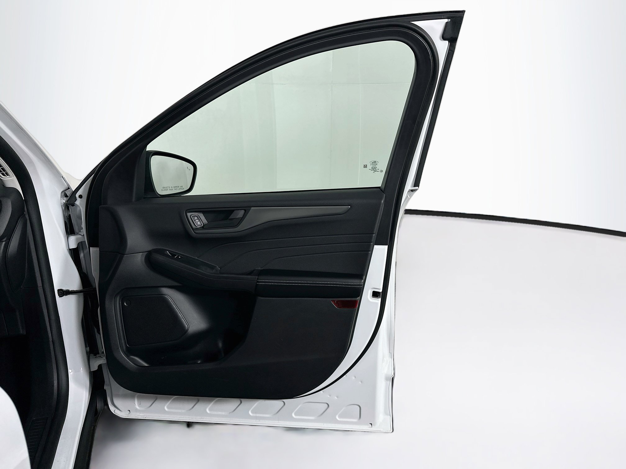 Used 2025 Ford Escape Active FWD image 30