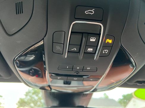 Used 2019 Maserati Ghibli RWD image 34