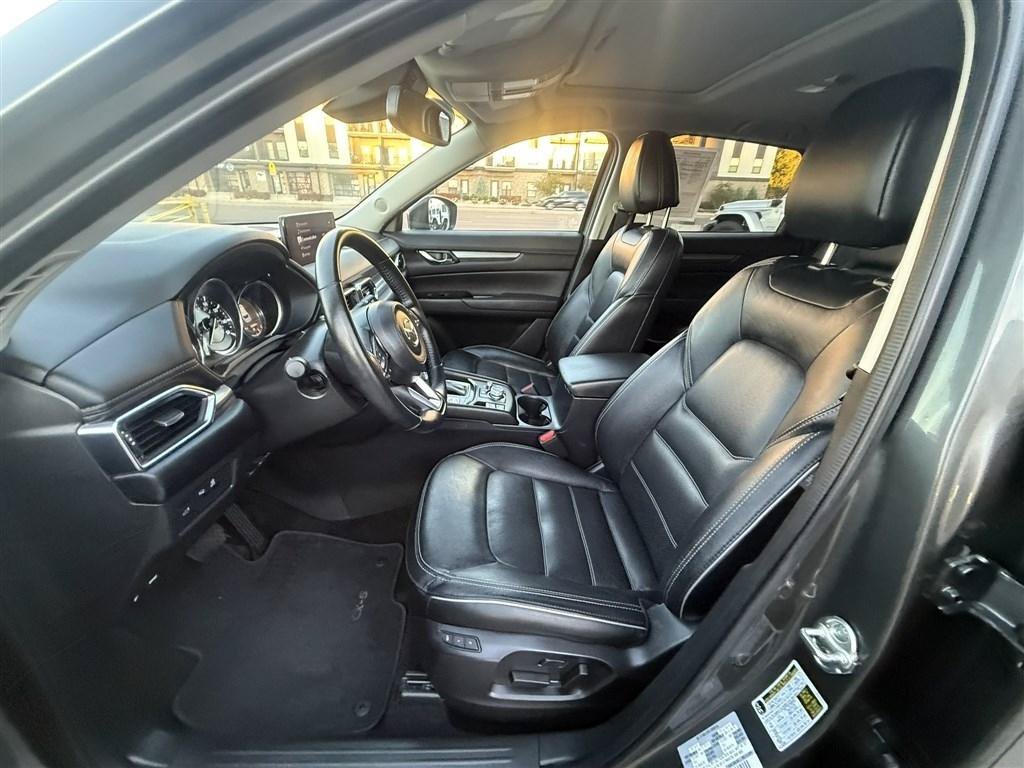 Used 2025 MAZDA CX-5 AWD 2.5 S w/ Preferred Package image 16