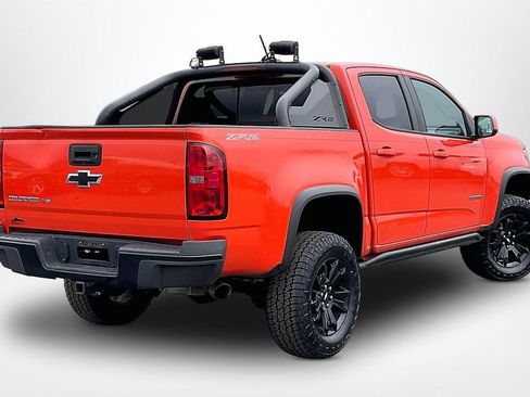 Used 2019 Chevrolet Colorado ZR2 w/ ZR2 Dusk Special Edition image 6
