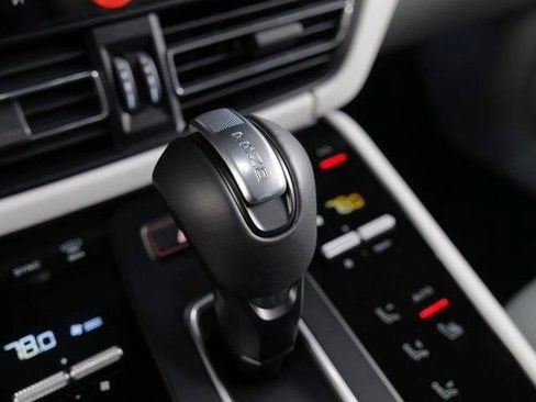 New 2026 Porsche Macan GTS AWD/4WD image 24