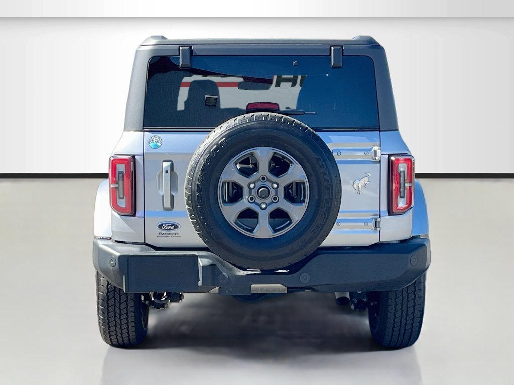 Used 2024 Ford Bronco Outer Banks AWD/4WD image 6