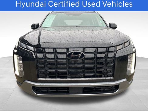 Used 2023 Hyundai Palisade Limited w/ Winter Package AWD/4WD image 12