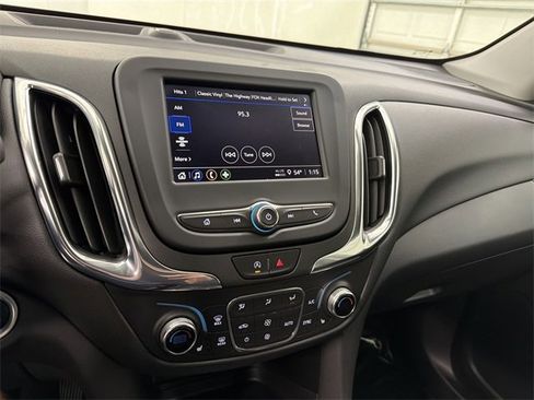 Certified 2022 Chevrolet Equinox LT image 23