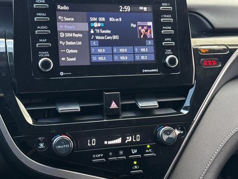 Used 2023 Toyota Camry SE FWD image 26