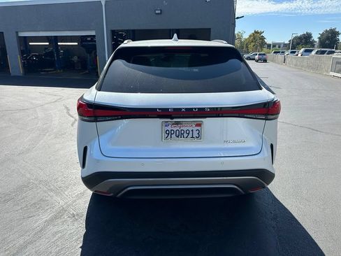 Used 2024 Lexus RX 350 FWD w/ Technology Package image 3
