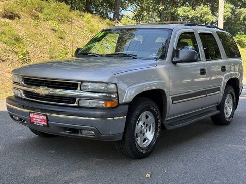 Used 2004 Chevrolet Tahoe LS w/ Preferred Equipment Group AWD/4WD image 1
