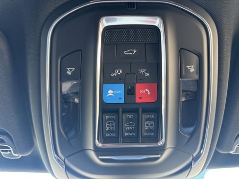 New 2025 Jeep Wagoneer Series II image 81