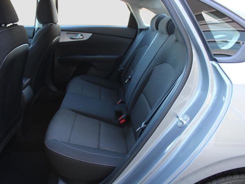 Used 2023 Kia Forte LXS image 33