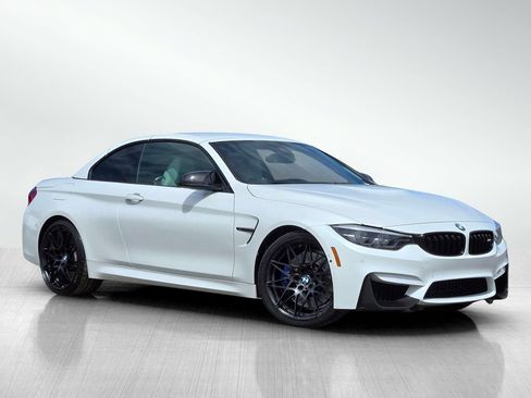 Used 2019 BMW M4 Convertible w/ Competition Package RWD image 2