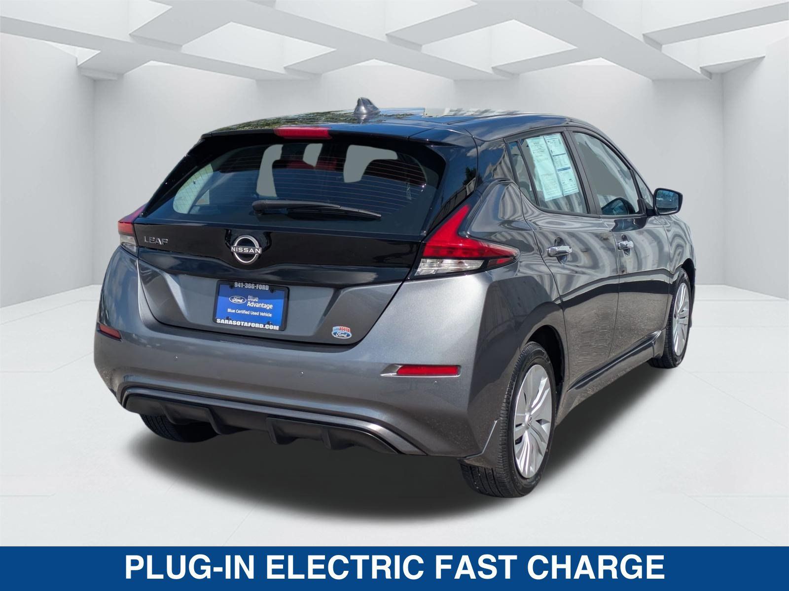 Used 2025 Nissan Leaf S FWD image 5