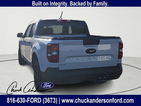 New 2025 Ford Maverick XLT w/ Black Appearance Package image 5