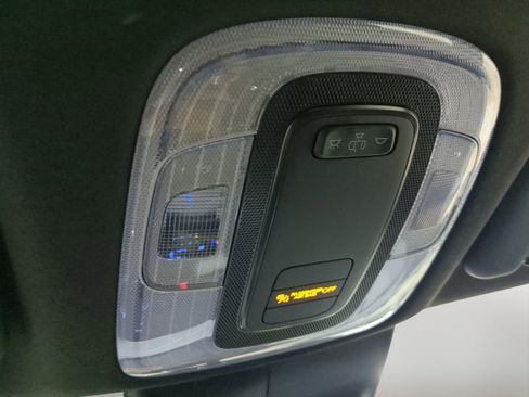 Certified 2025 Hyundai Elantra Sport image 36