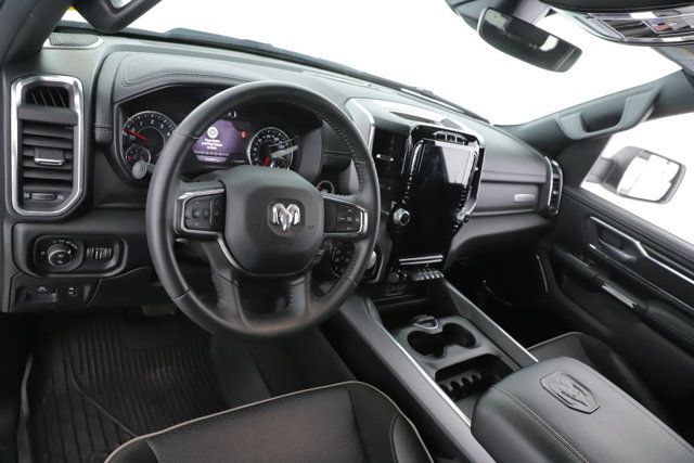 Used 2024 RAM 1500 Laramie AWD/4WD image 18