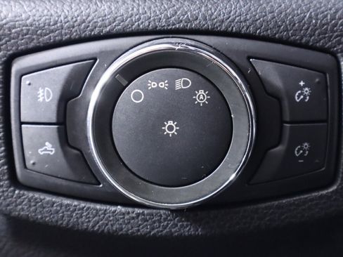 Used 2016 Ford F150 XLT w/ Equipment Group 302A Luxury image 10