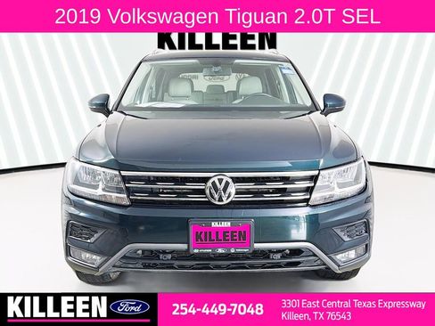 Used 2019 Volkswagen Tiguan SEL w/ 3rd Row Seat Package image 2