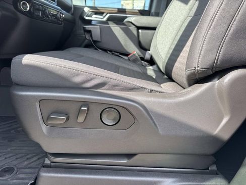 Used 2025 Chevrolet Silverado 1500 LT Trail Boss w/ Protection Package image 16